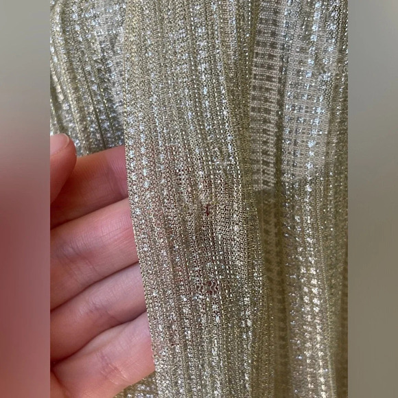 SAYLOR Alora Plisse’ Metallic One Shoulder Goddess Gown EUC XS Silver/platinum - Picture 2 of 15